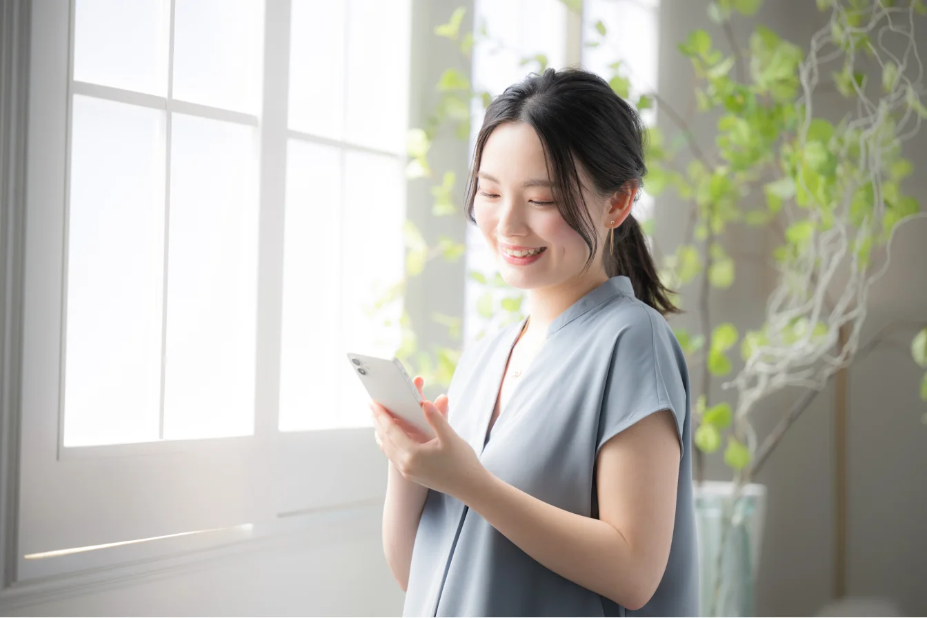 すべての取引がスマートフォンで完結!「みんなの銀行」の口座開設3つの特徴すべての取引がスマートフォンで完結!「みんなの銀行」の口座開設3つの特徴