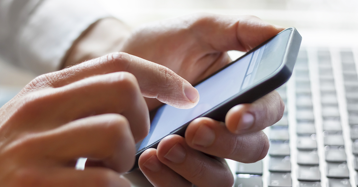 カードローンを利用するには？申込みから借入れまでの流れ