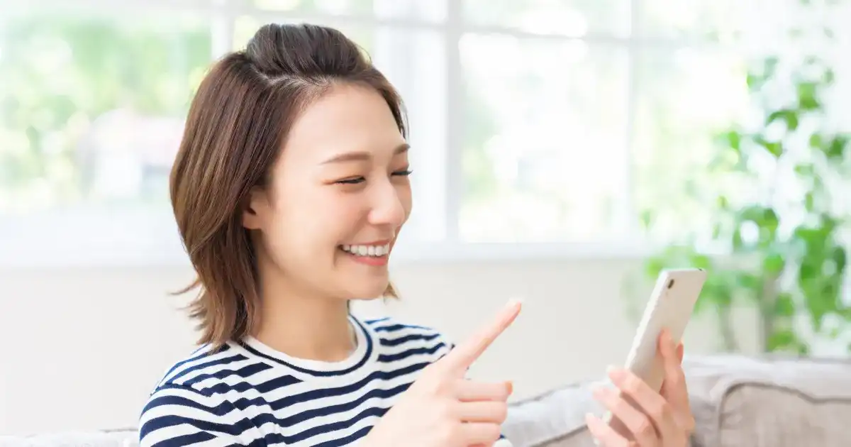 Web・アプリで完結するローンとは？来店型ローンとの違い