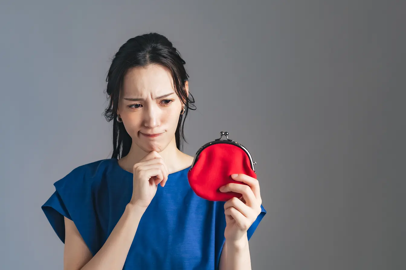 お金が管理できない人の特徴と原因・対策